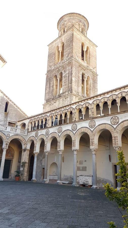 B&B Salerno Al Duomo ภายนอก รูปภาพ