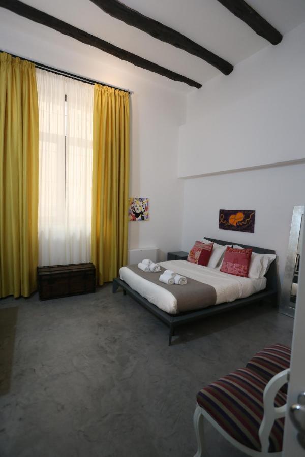 B&B Salerno Al Duomo ภายนอก รูปภาพ